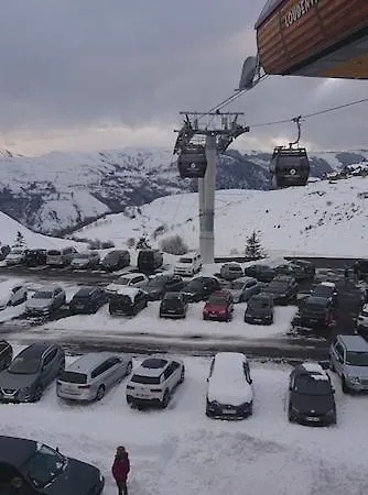 L'oree Des Monts Apartment *